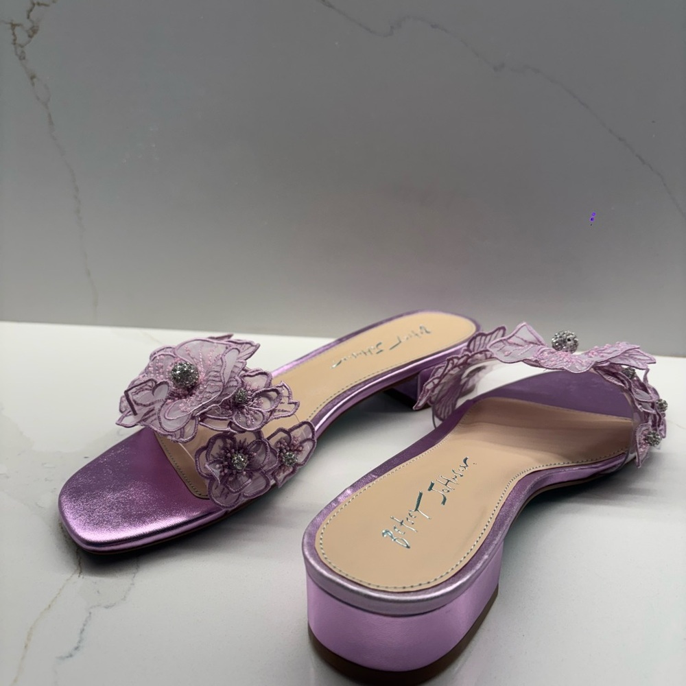 BETSY JOHNSON LILAC SANDALS
